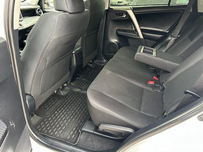 toyota Rav-4 2015