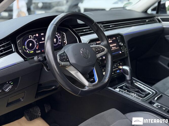 volkswagen Passat GTE 2021
