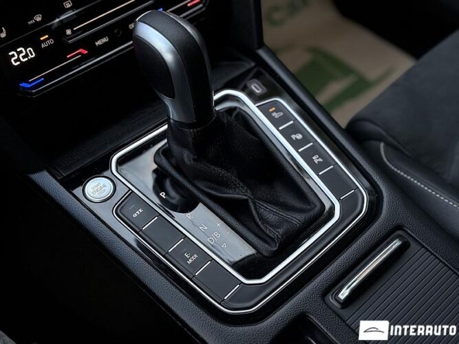 volkswagen Passat GTE 2021