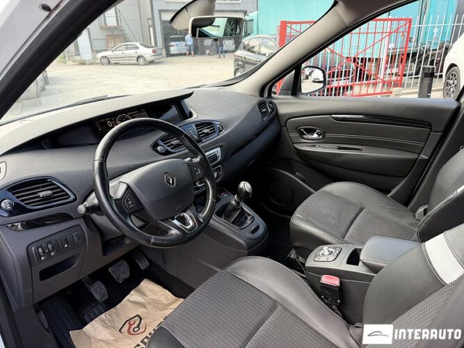renault Grand Scenic 2014