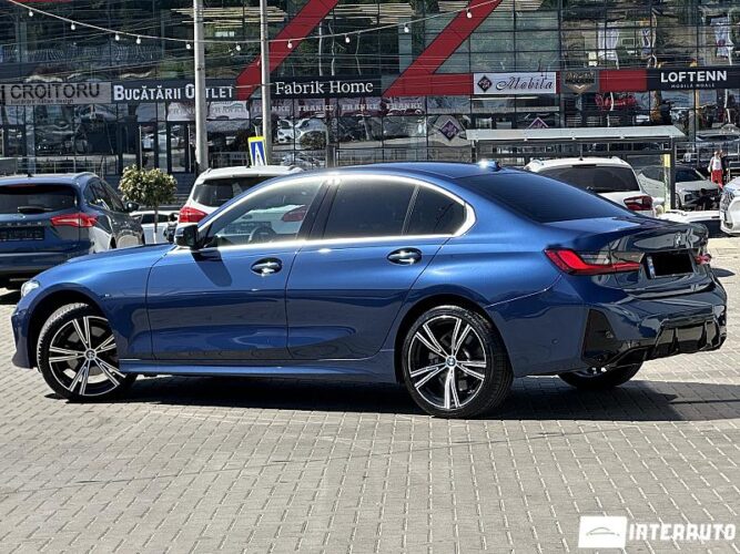 BMW 330 35 bmw 330 2024