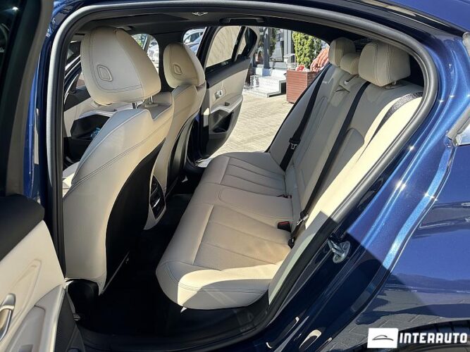 BMW 330 46 bmw 330 2024