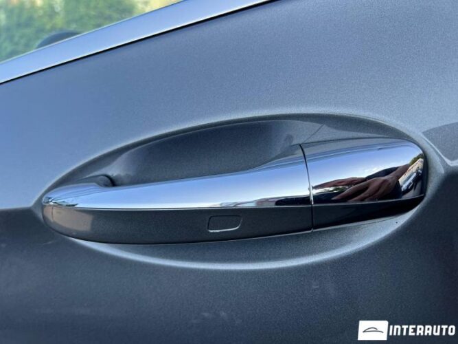 Mercedes E 220 46 mercedes E 220 2017