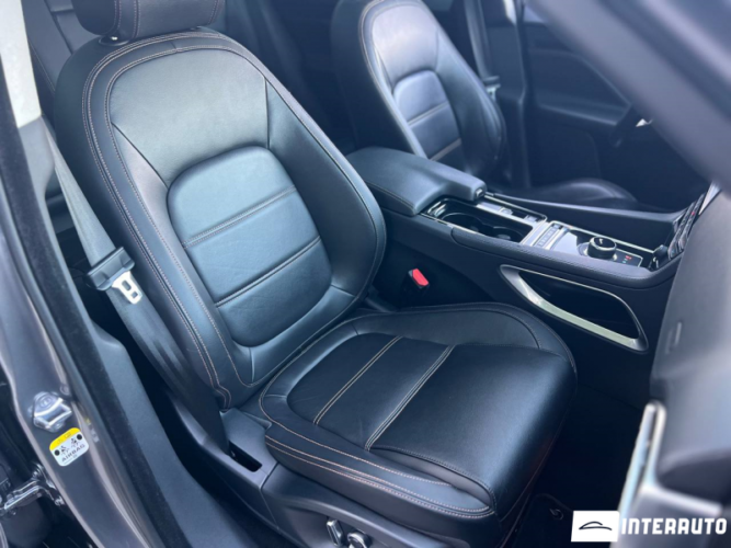 jaguar F-Pace 2019