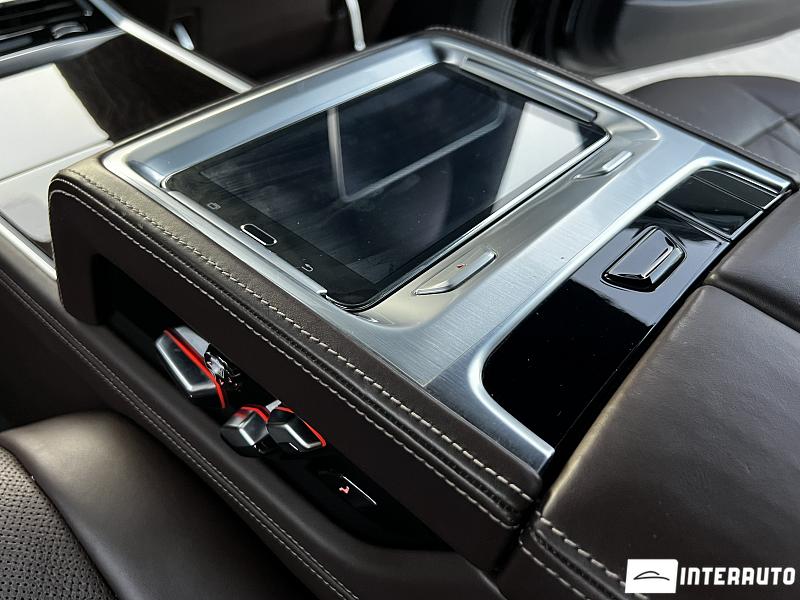 BMW 740