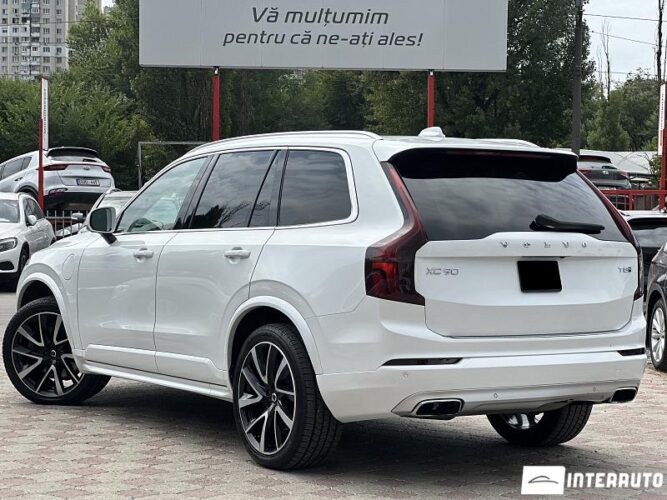 Volvo XC 90 38 volvo XC 90 2020