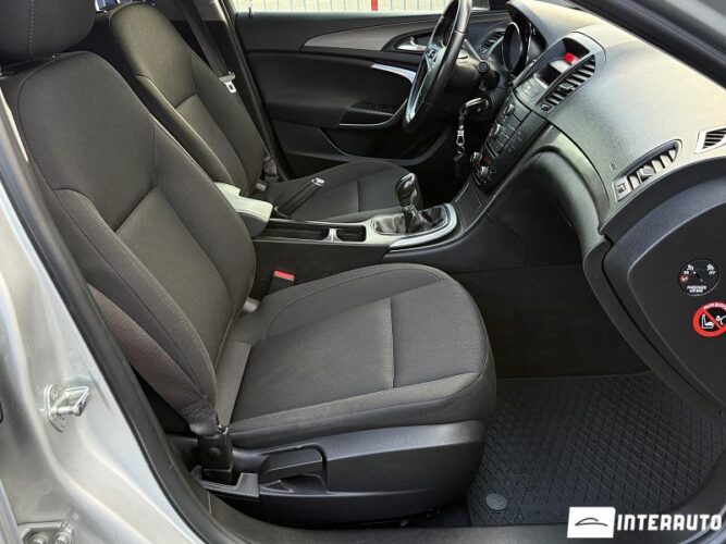 opel Insignia 2012