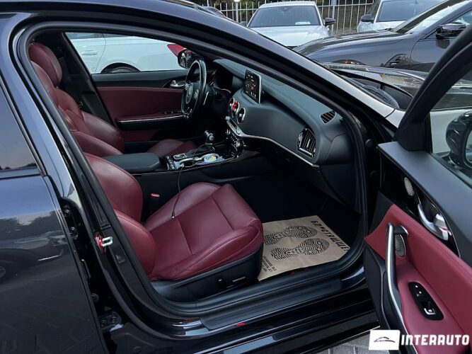 Kia Stinger 37 kia Stinger 2019