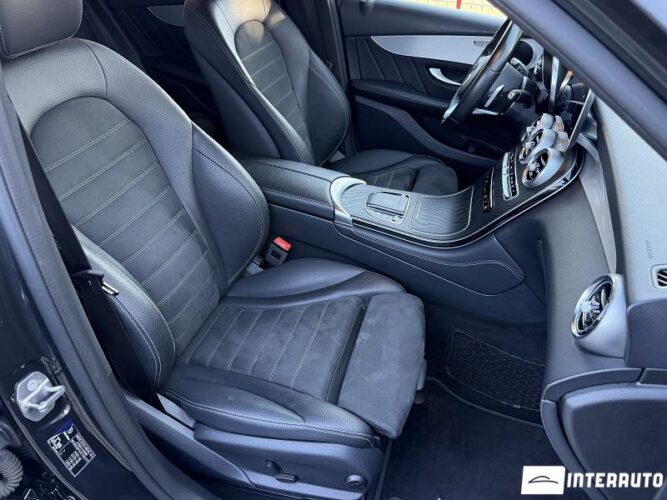 Mercedes GLC 220d 51 mercedes GLC 220d 2020