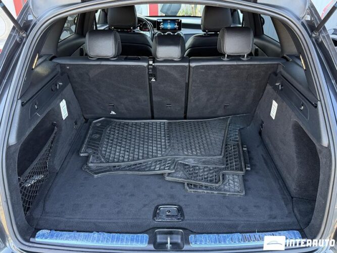 Mercedes GLC 220d 54 mercedes GLC 220d 2020