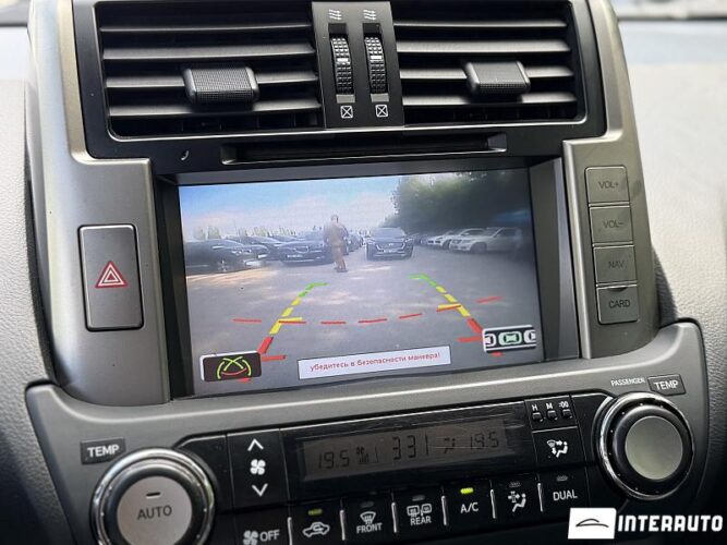 toyota Land Cruiser Prado 2013