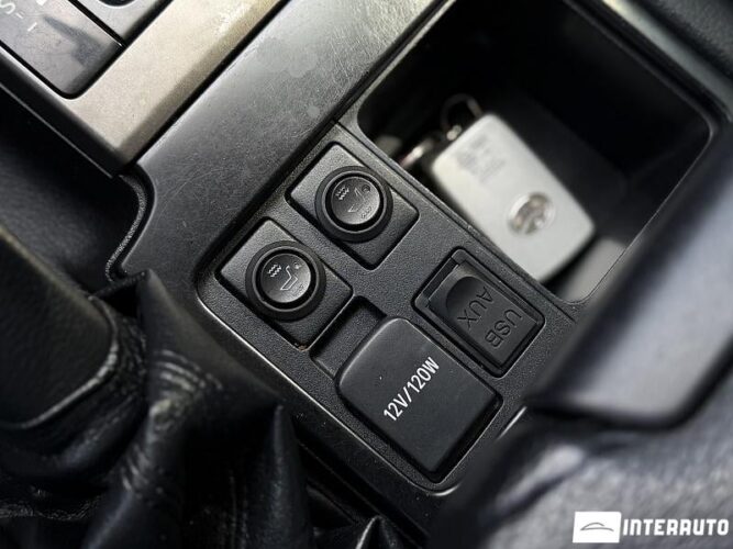 toyota Land Cruiser Prado 2013