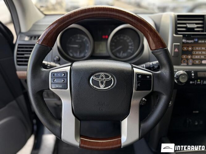 toyota Land Cruiser Prado 2013
