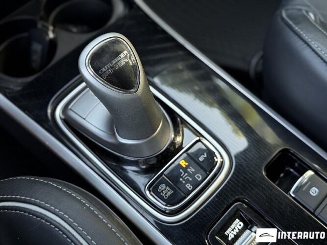 mitsubishi Outlander 2019