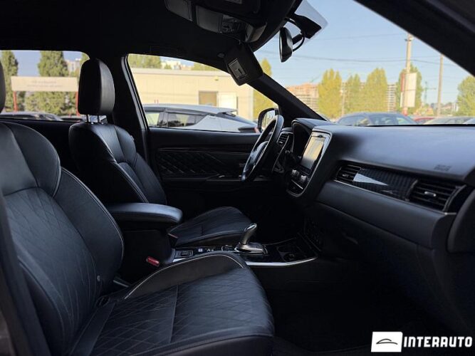 mitsubishi Outlander 2019