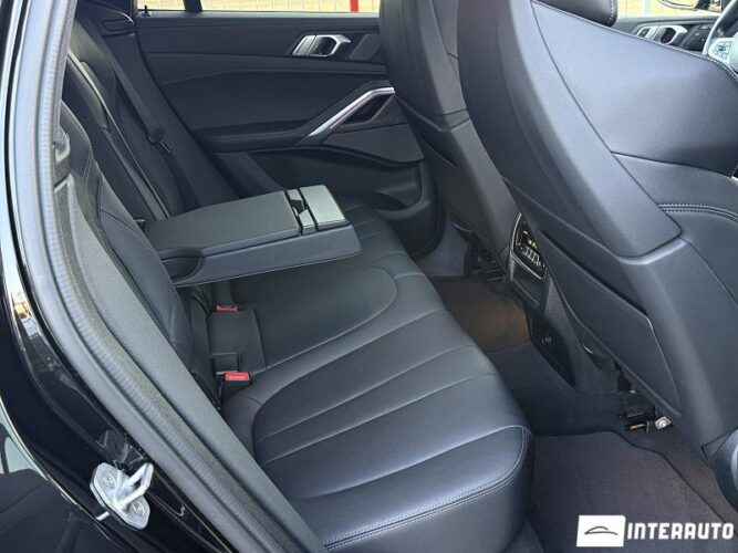 bmw X6 3.0D 2021