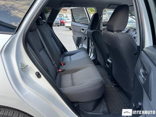 toyota Auris 2016
