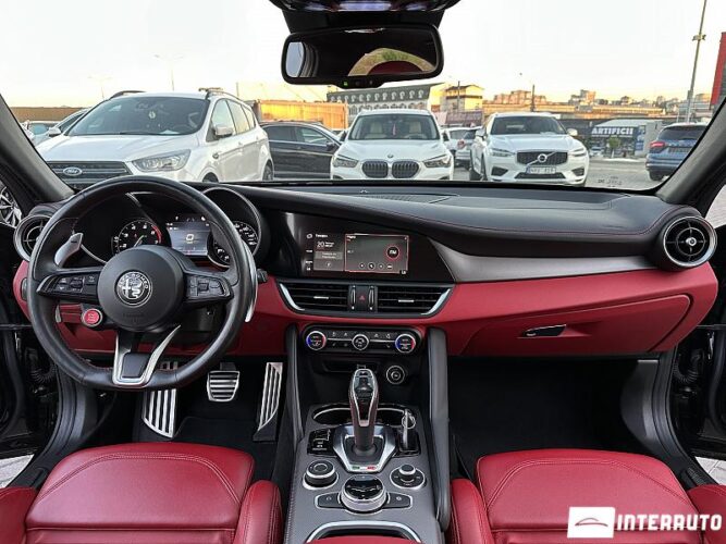 alfa romeo Giulia 2021
