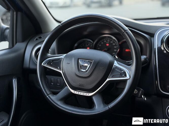 Dacia Sandero Stepway 38 dacia Sandero Stepway 2018