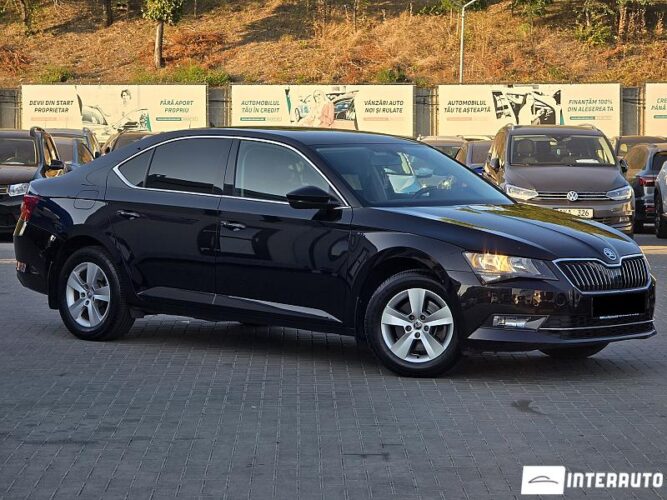 Skoda Superb 2016 doar la InterAuto
