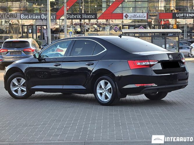 Skoda Superb 33 skoda Superb 2016