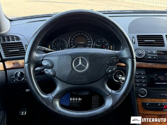 Mercedes E 220 39 mercedes E 220 2008