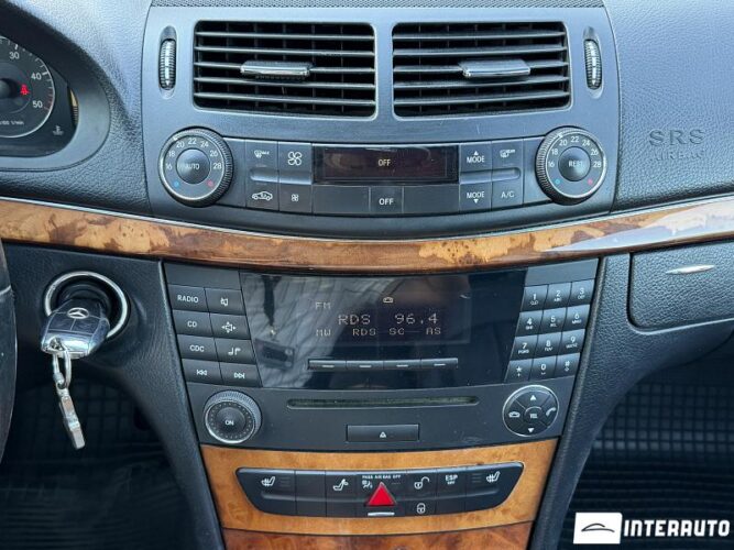 Mercedes E 220 42 mercedes E 220 2008