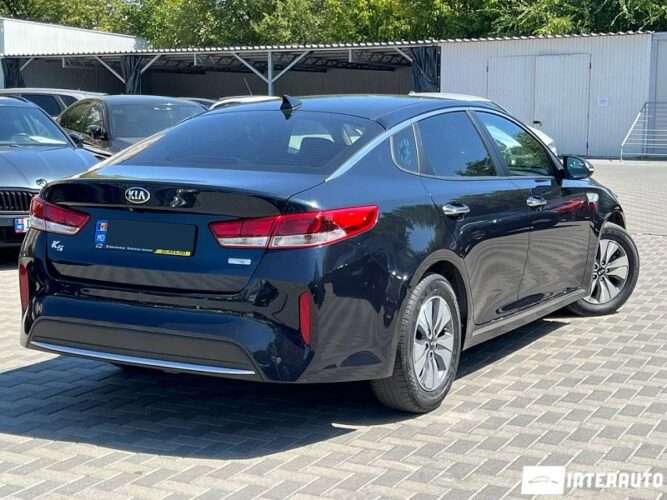 kia K5 2016