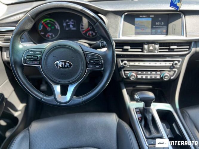 kia K5 2016