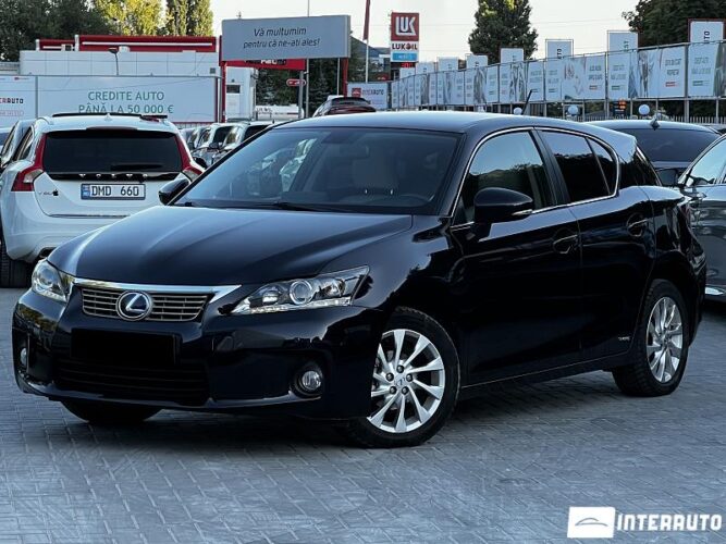 Lexus CT 200h 2014 doar la InterAuto