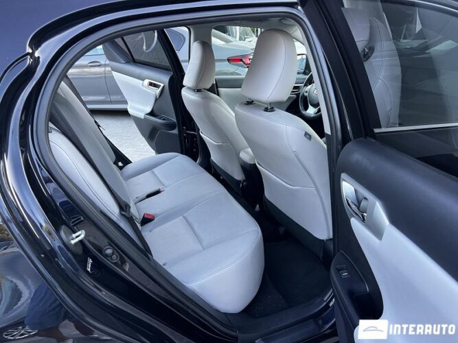 Lexus CT 200h 41 lexus CT 200h 2014