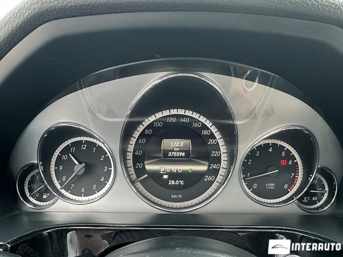 Mercedes E 200 40 mercedes E 200 2012