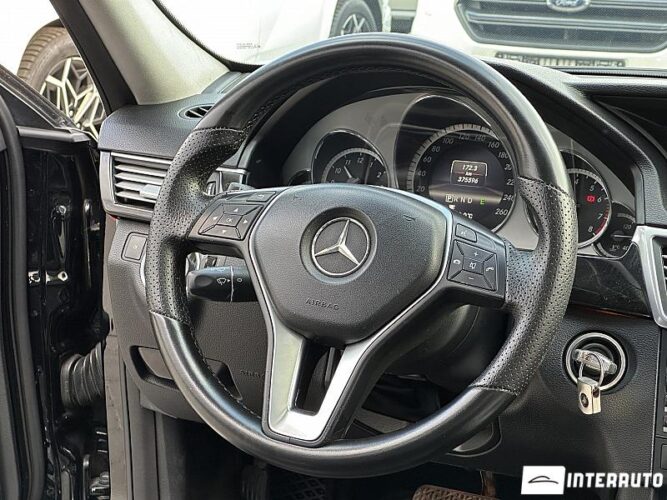 Mercedes E 200 39 mercedes E 200 2012