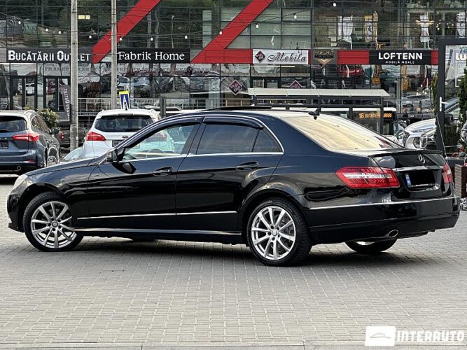 Mercedes E 200 36 mercedes E 200 2012