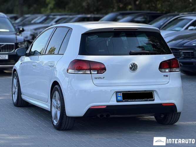 Volkswagen Golf 31 volkswagen Golf 2010