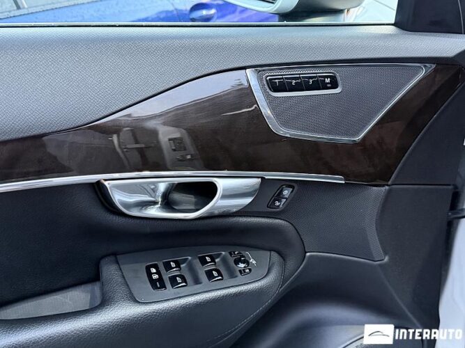 Volvo XC 90 51 volvo XC 90 2018