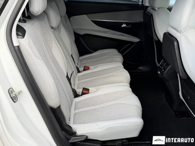 peugeot 5008 2020