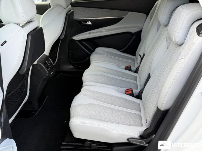 peugeot 5008 2020