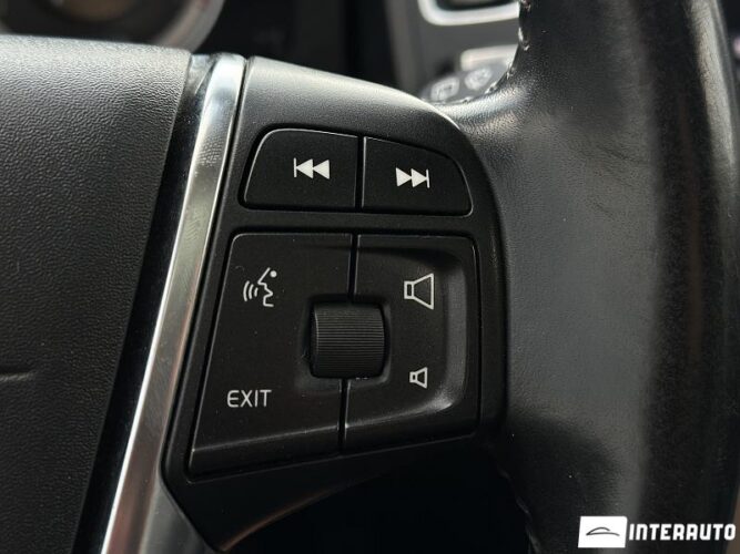 Volvo XC 60 48 volvo XC 60 2011