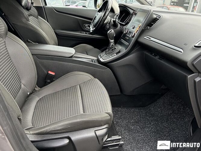 renault Grand Scenic 2017