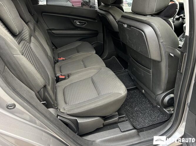 renault Grand Scenic 2017