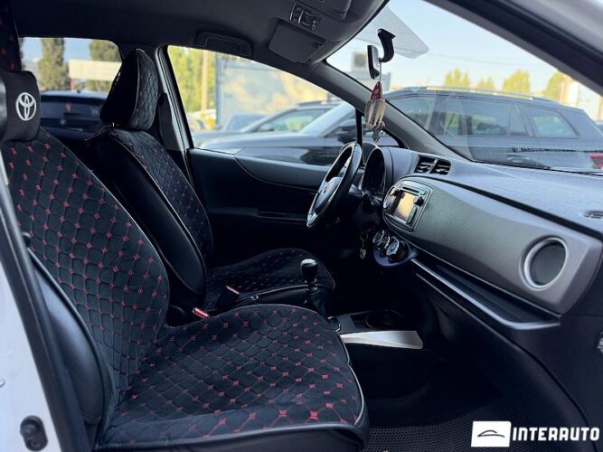 toyota Yaris 2013