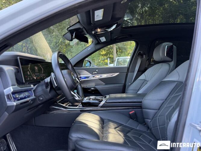 bmw 760 2022