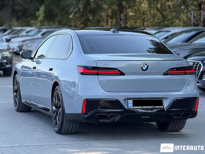 bmw 760 2022