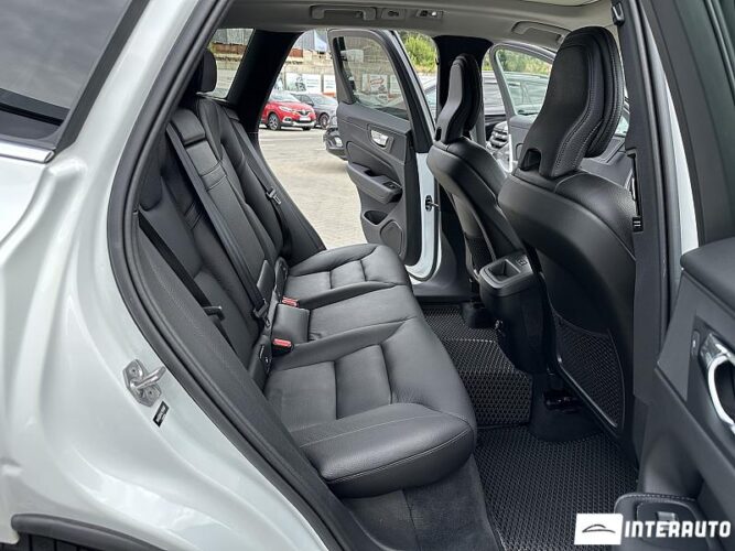 volvo XC 60 2020
