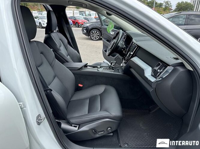 volvo XC 60 2020