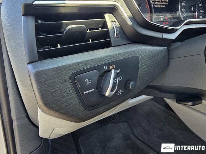 Audi A4 49 audi A4 2019