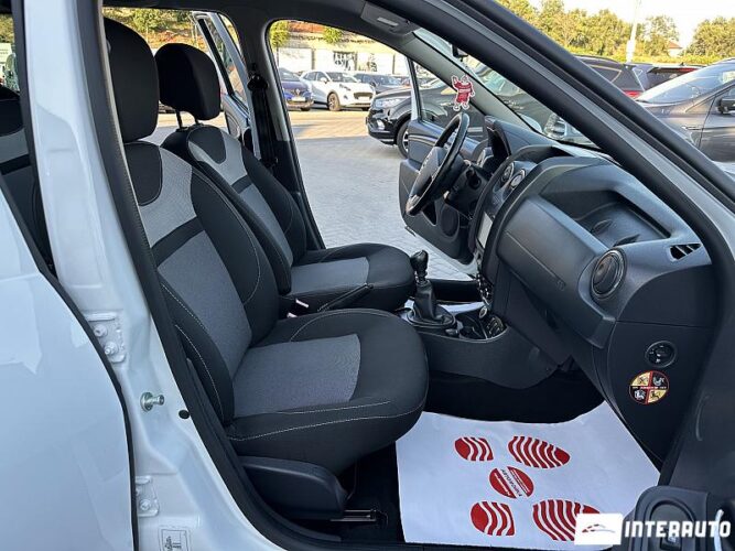 dacia Duster 2016