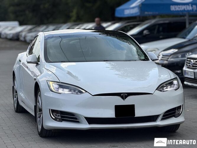 tesla Model S 2017