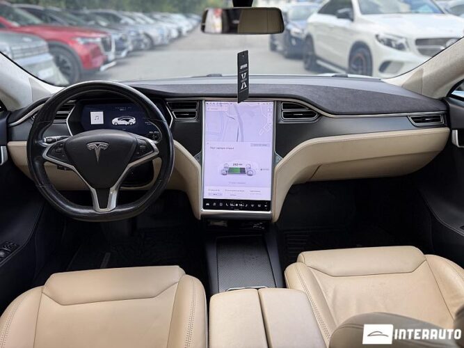 tesla Model S 2017